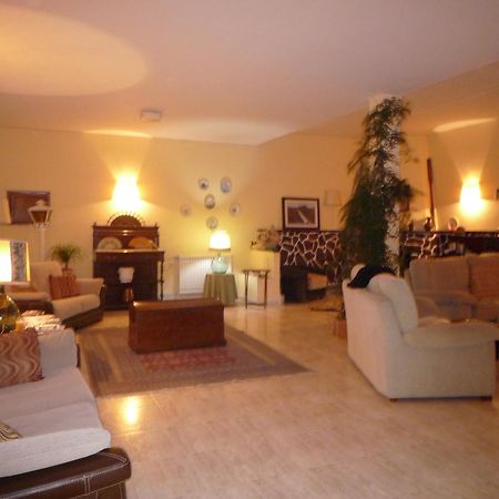 Hotel Rompeolas Байона Екстериор снимка